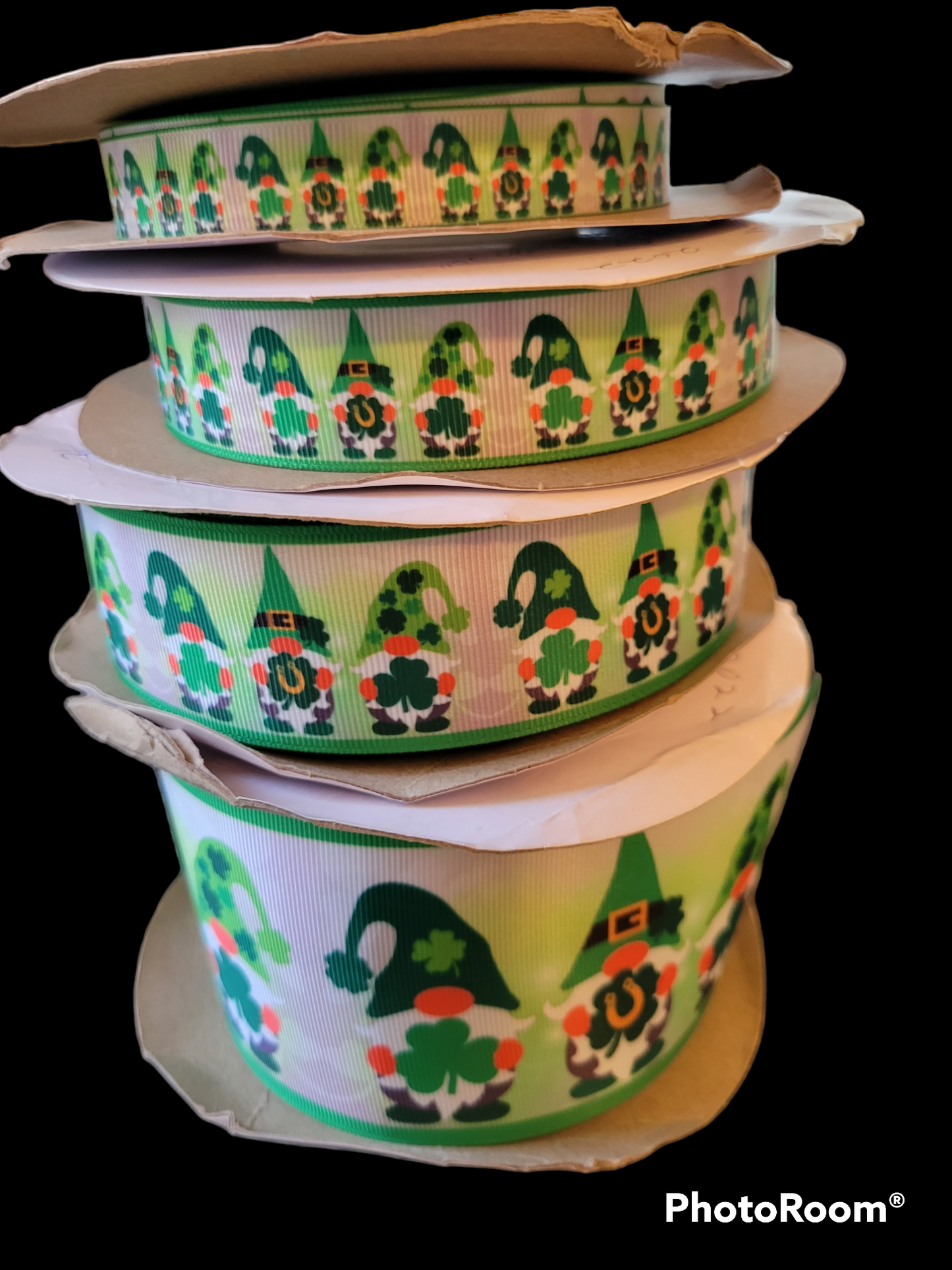 Gnomes holding Clovers grosgrain ribbon - Sold by the Yard